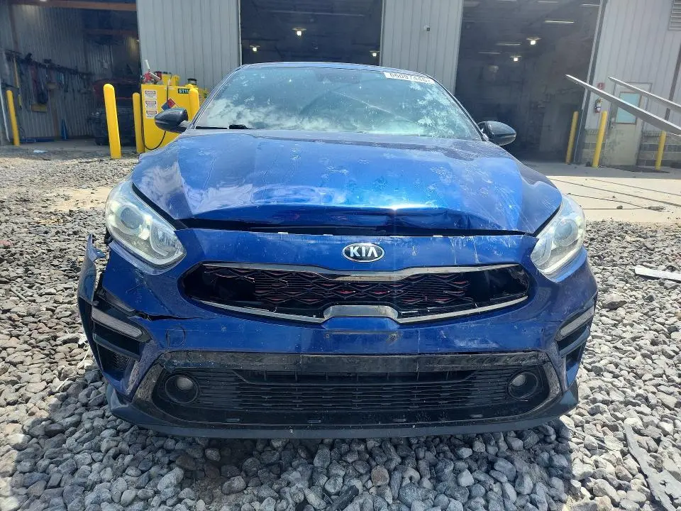 2021 KIA FORTE GT LINE  