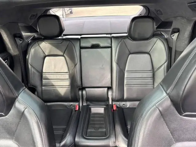 2022 PORSCHE CAYENNE GTS COUPE  