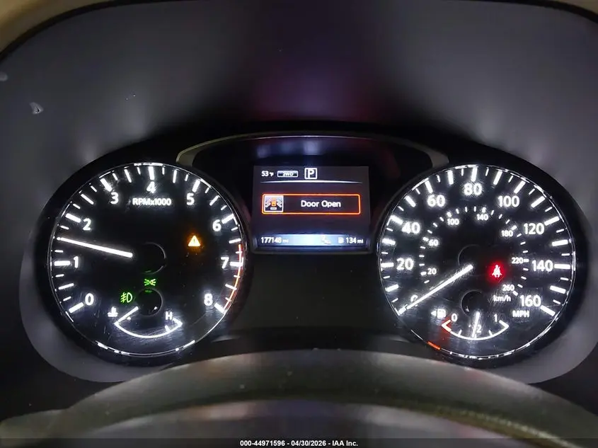 2016 NISSAN PATHFINDER PLATINUM