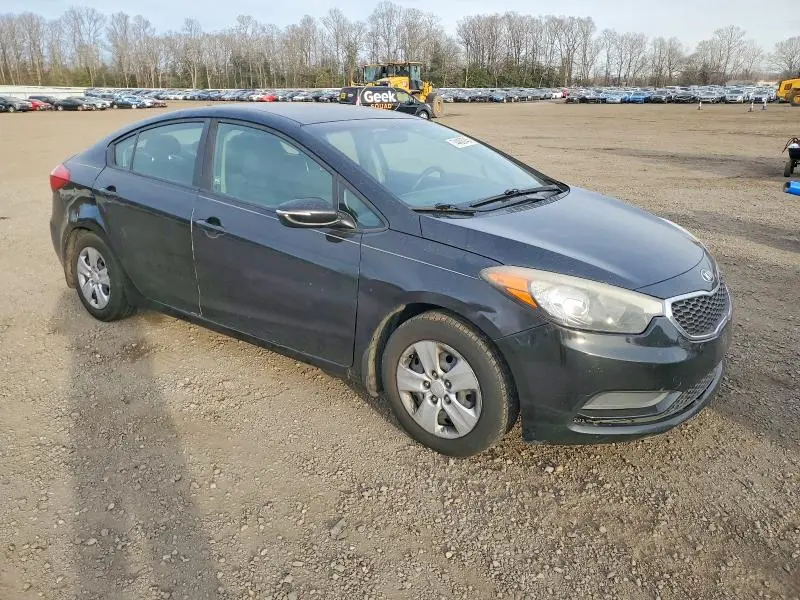 2016 KIA FORTE LX  