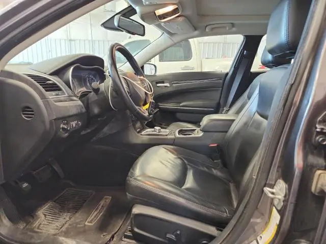 2016 CHRYSLER 300 LIMITED  