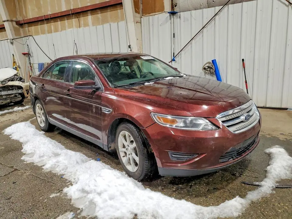2010 FORD TAURUS SEL  