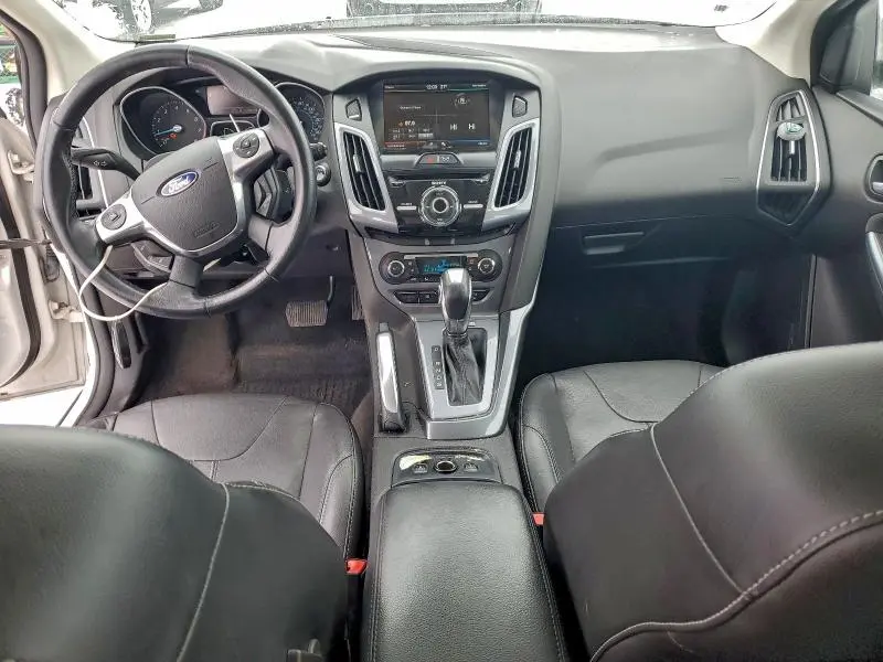 2012 FORD FOCUS TITANIUM  