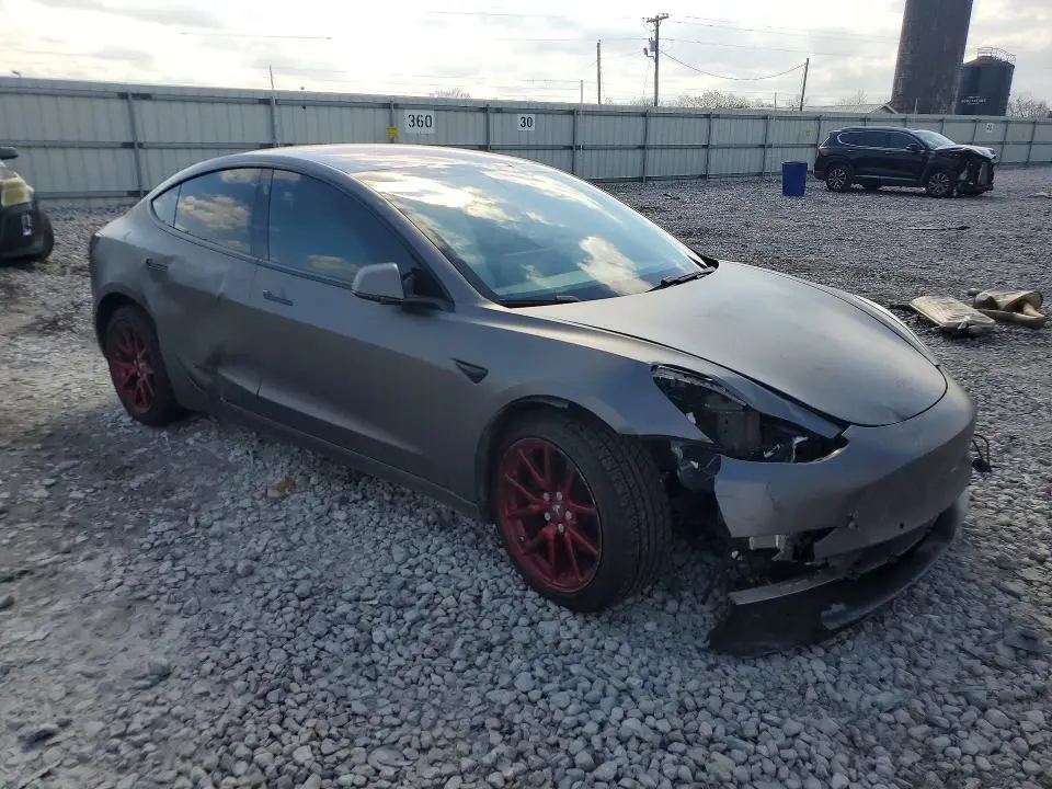 2018 TESLA MODEL 3   