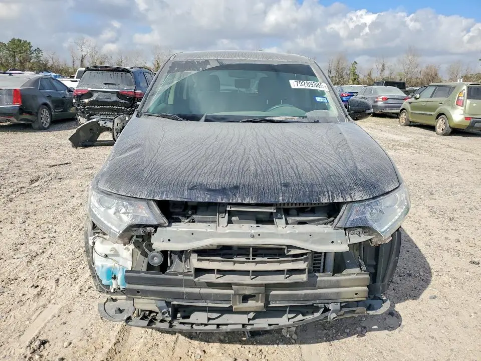 2019 MITSUBISHI OUTLANDER SE  