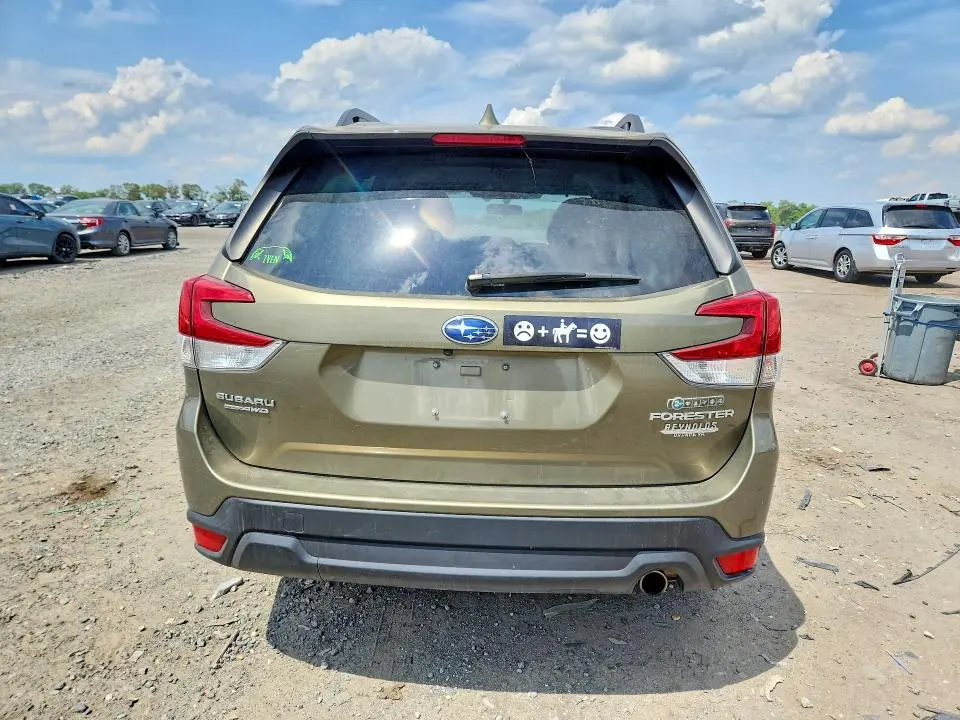 2023 SUBARU FORESTER LIMITED  