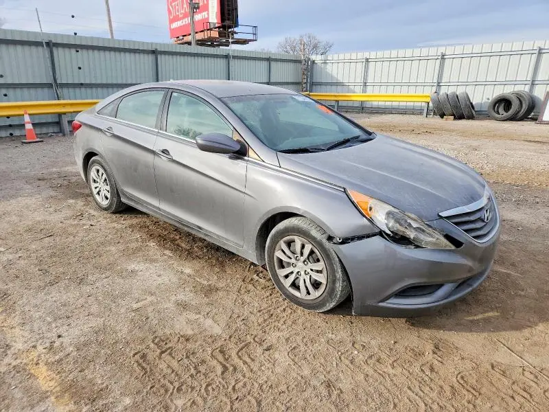 2011 HYUNDAI SONATA GLS  