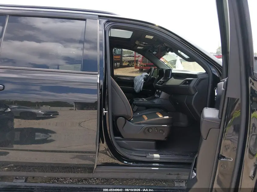 2024 GMC YUKON XL 4WD AT4
