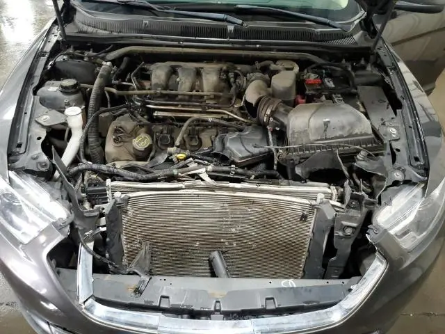 2015 FORD TAURUS SEL  