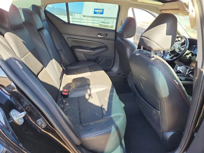 2022 NISSAN ALTIMA SR  