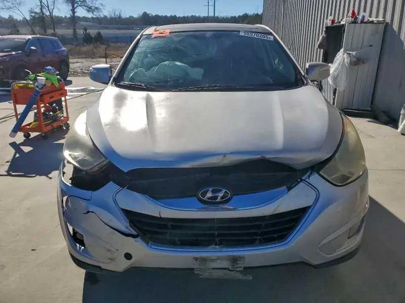 2013 HYUNDAI TUCSON GLS  