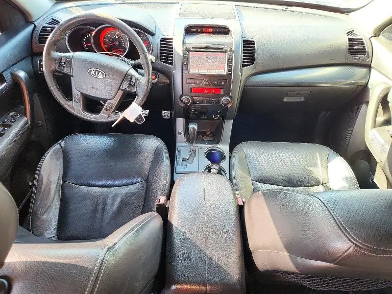 2011 KIA SORENTO SX  