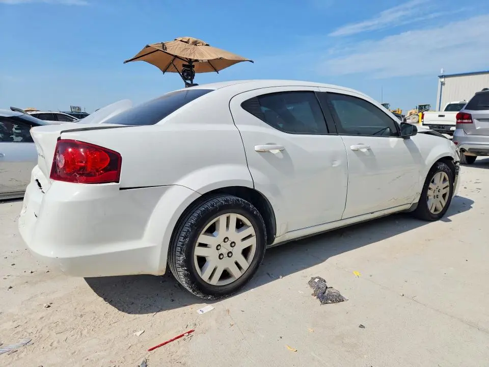 2014 DODGE AVENGER SE  