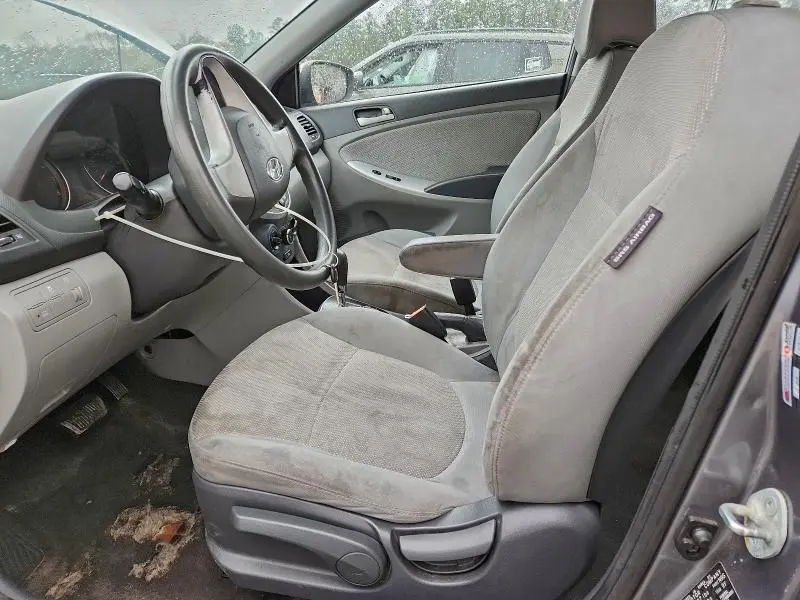 2014 HYUNDAI ACCENT GLS  