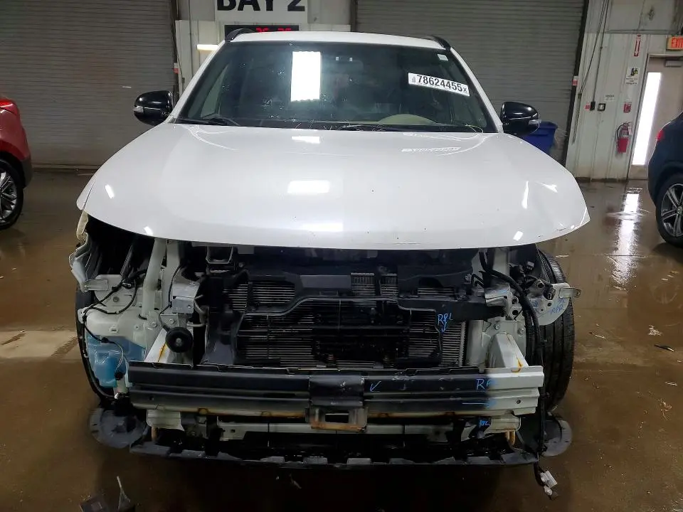 2018 MITSUBISHI OUTLANDER SE  