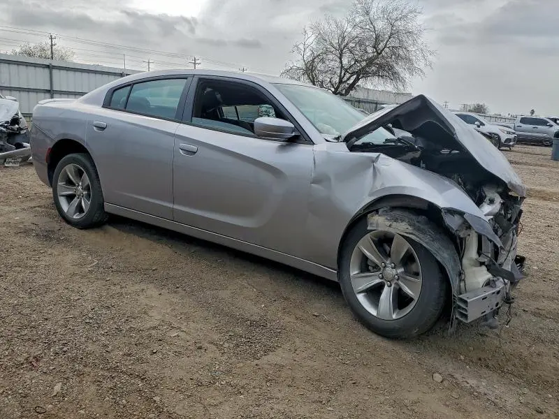 2015 DODGE CHARGER SE  