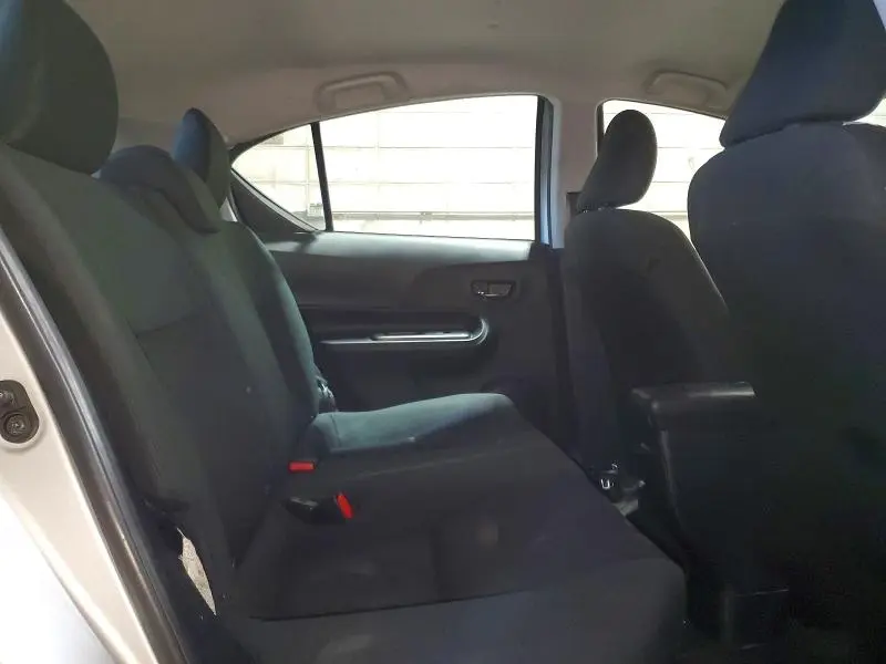2016 TOYOTA PRIUS C TWO  
