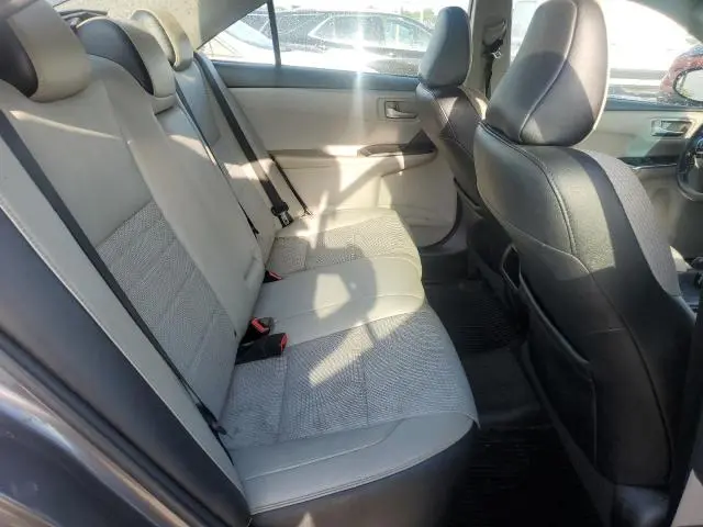 2016 TOYOTA CAMRY LE