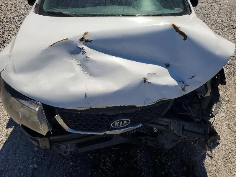 2013 KIA FORTE LX  