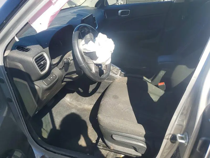 2022 HYUNDAI VENUE SEL  