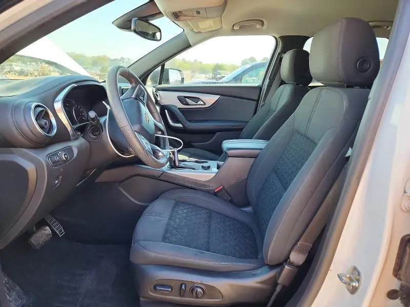 2021 CHEVROLET BLAZER 2LT  