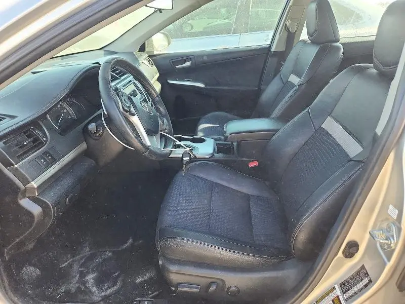 2012 TOYOTA CAMRY SE  