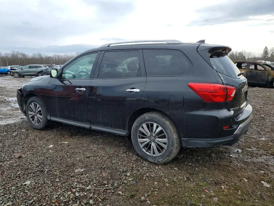 2019 NISSAN PATHFINDER SL  