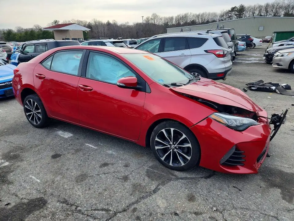 2019 TOYOTA COROLLA SE  