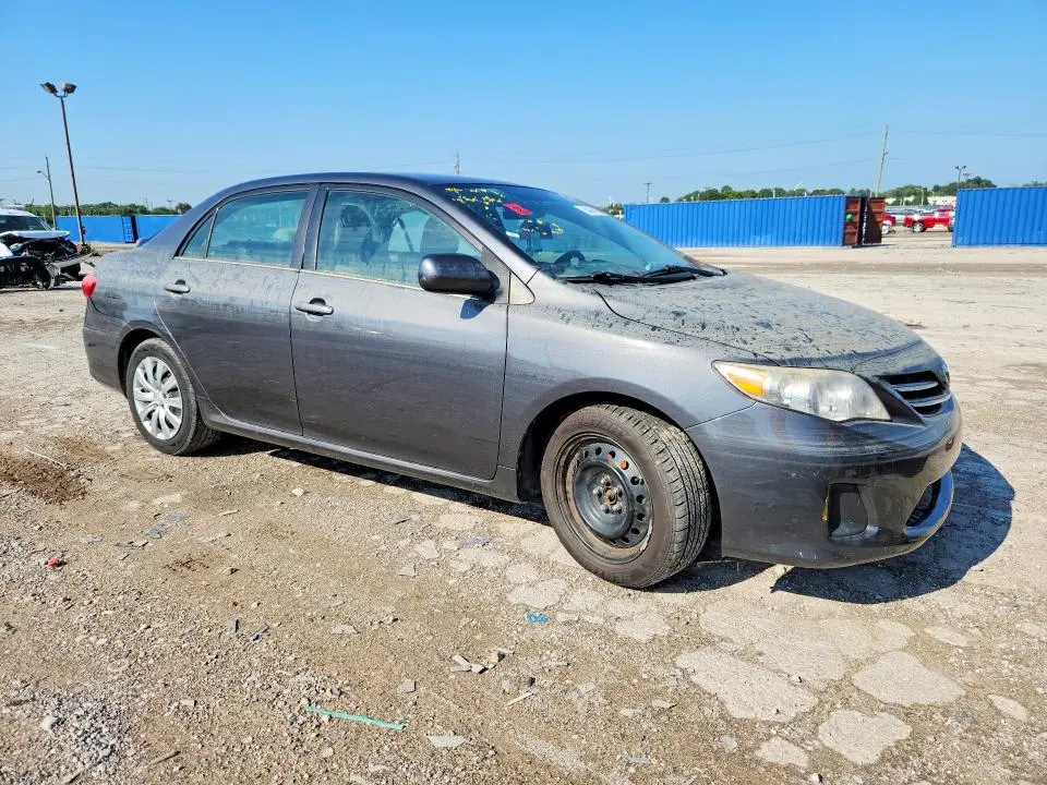 2013 TOYOTA COROLLA LE  