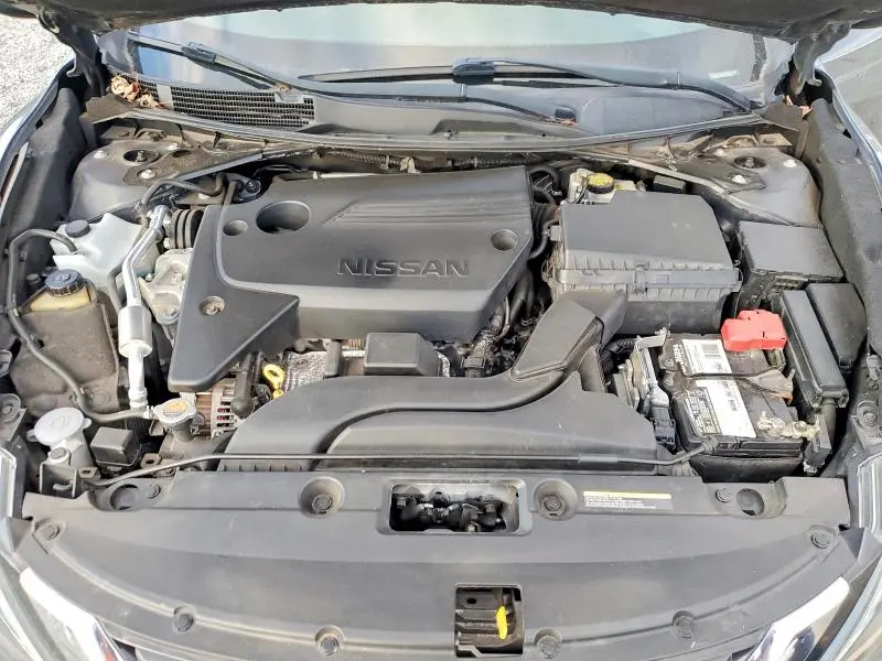 2018 NISSAN ALTIMA SR  