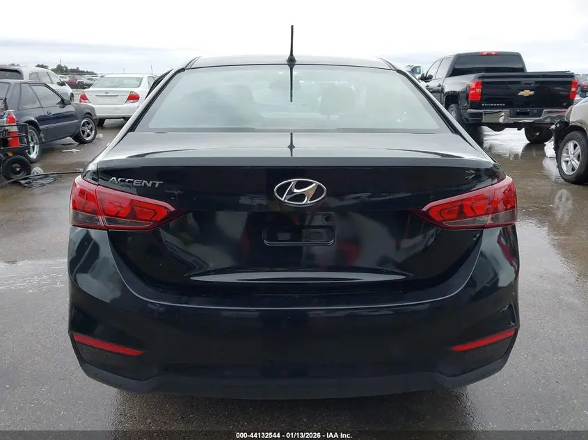 2022 HYUNDAI ACCENT SE
