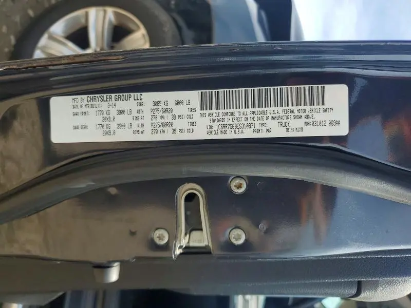 2014 RAM 1500 SLT  