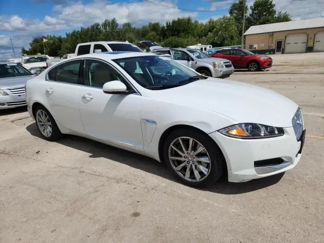 2012 JAGUAR XF   