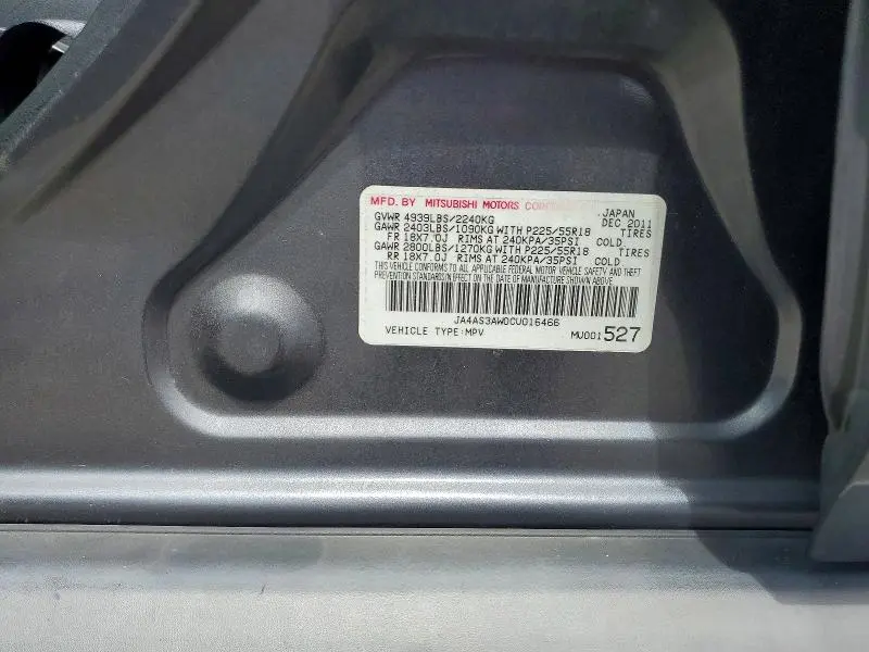 2012 MITSUBISHI OUTLANDER SE  