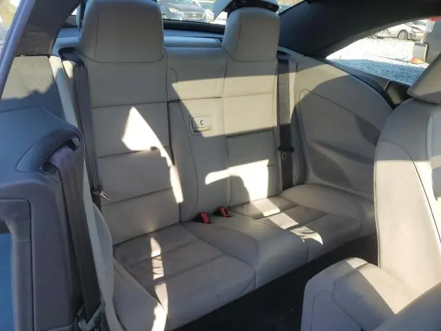 2010 VOLKSWAGEN EOS LUX
