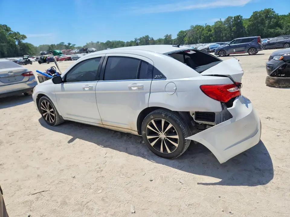 2012 CHRYSLER 200 S  