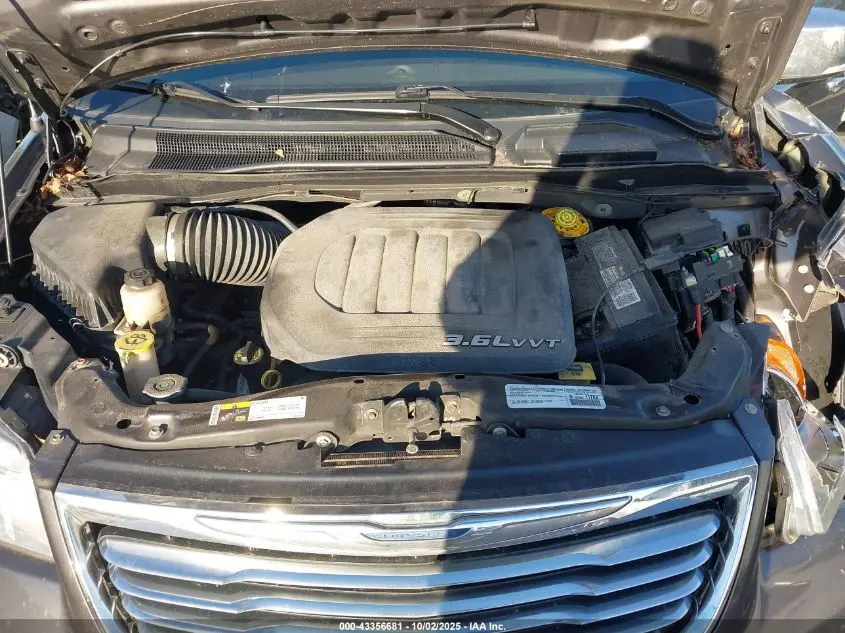 2015 CHRYSLER TOWN & COUNTRY TOURING-L