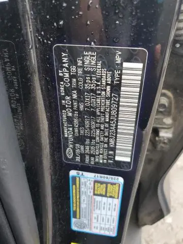 2018 HYUNDAI TUCSON SE  