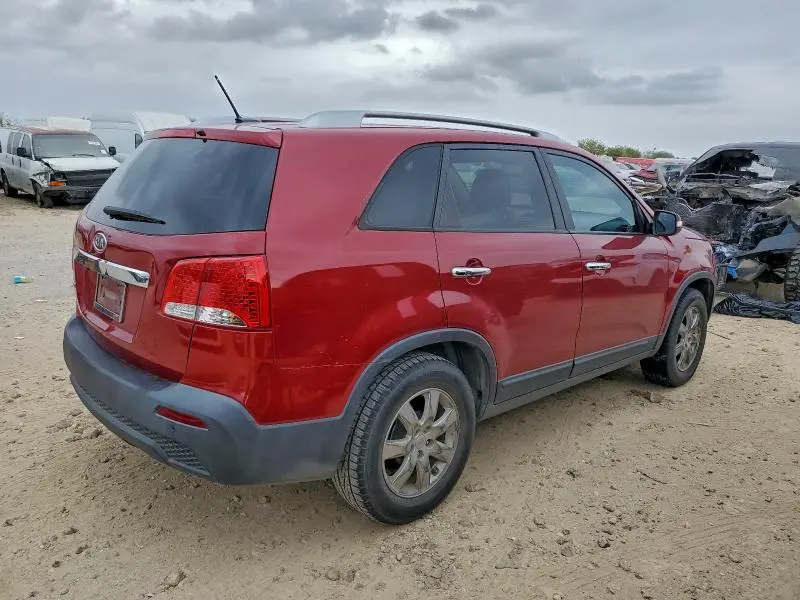 2011 KIA SORENTO   