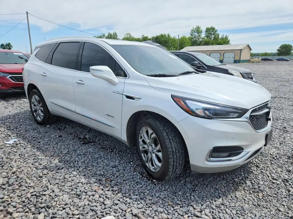 2018 BUICK ENCLAVE AVENIR  