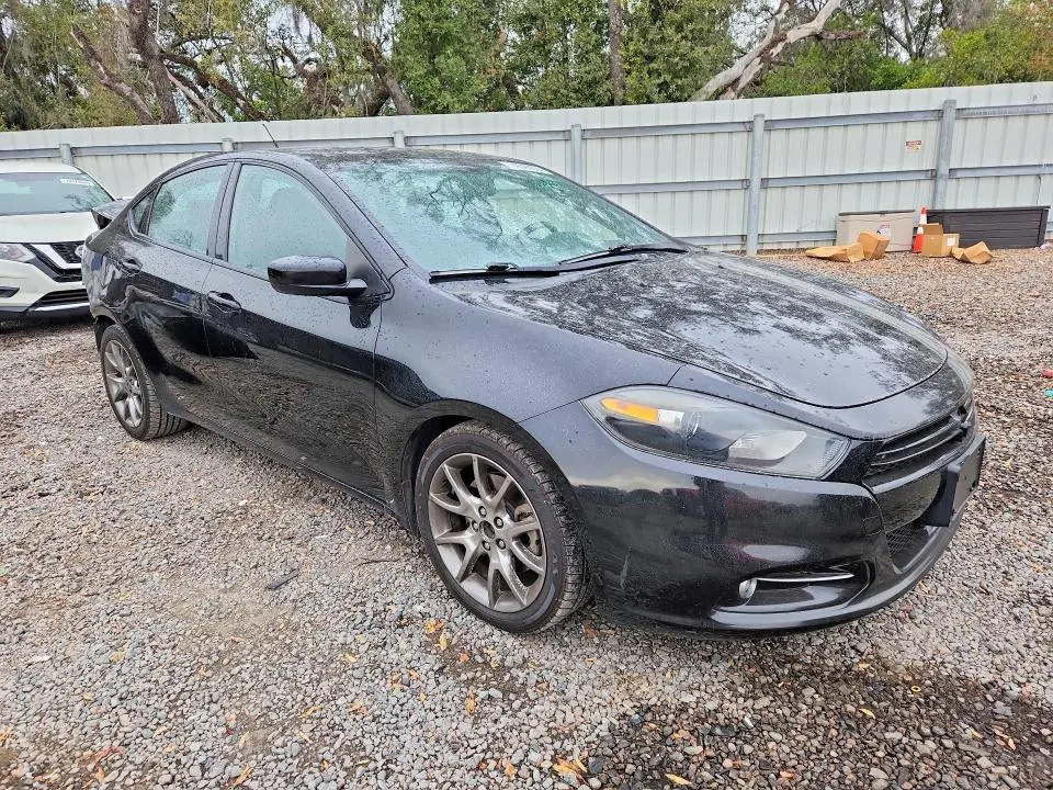 2015 DODGE DART SXT  
