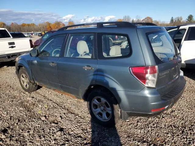 2010 SUBARU FORESTER XS  