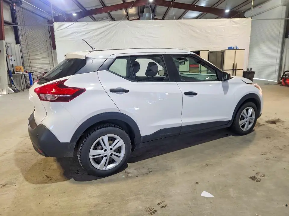 2020 NISSAN KICKS S  