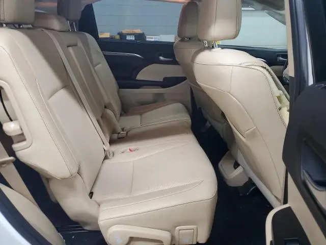 2019 TOYOTA HIGHLANDER LIMITED  