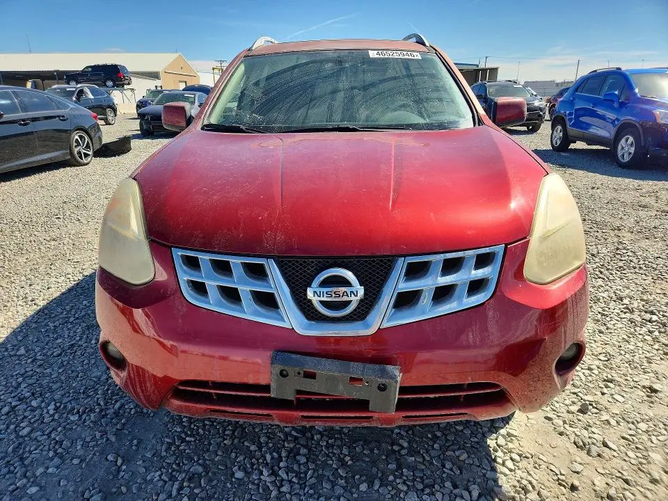 2013 NISSAN ROGUE S  