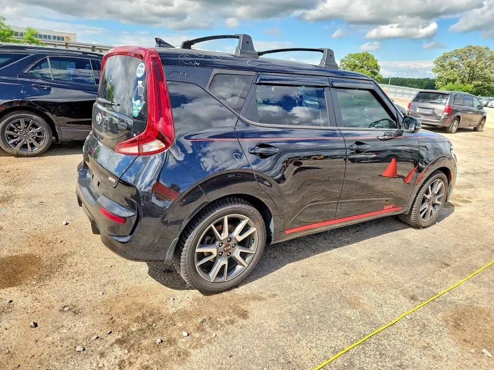 2021 KIA SOUL GT-LINE TURBO  