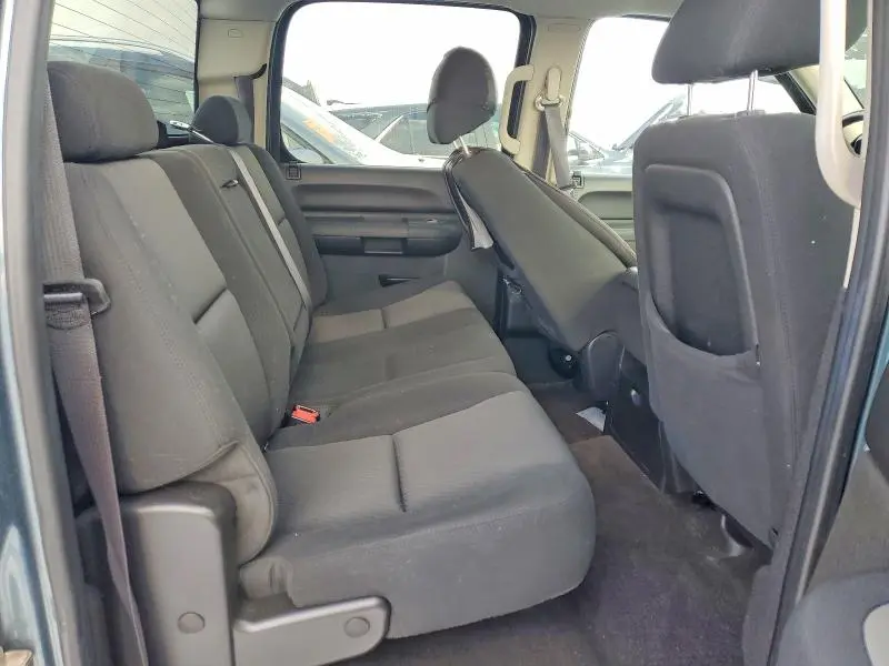 2011 CHEVROLET SILVERADO K1500 LT  