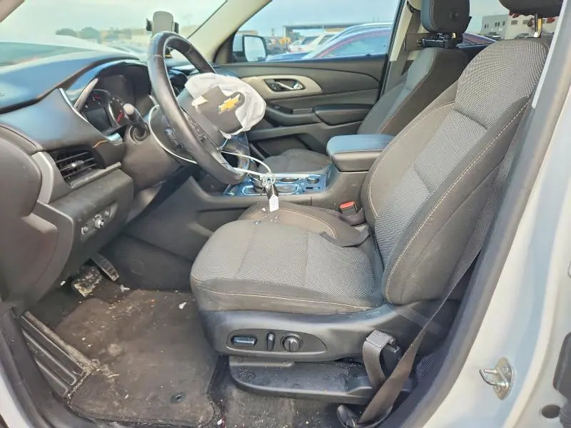 2018 CHEVROLET TRAVERSE LT  