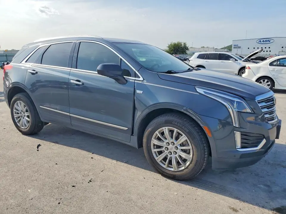 2019 CADILLAC XT5   