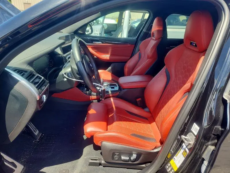 2023 BMW X4 M  